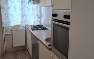 Inchiriez apartament 2 camere - Poză 1