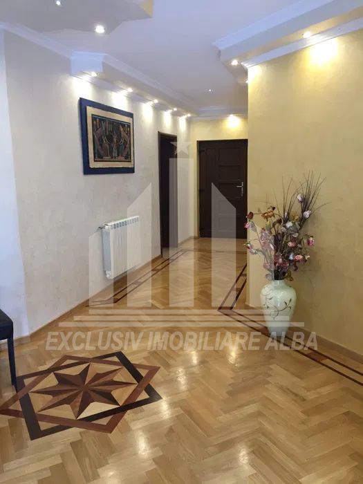 Casa de vanzare, pensiune, Cetate - Poză 4