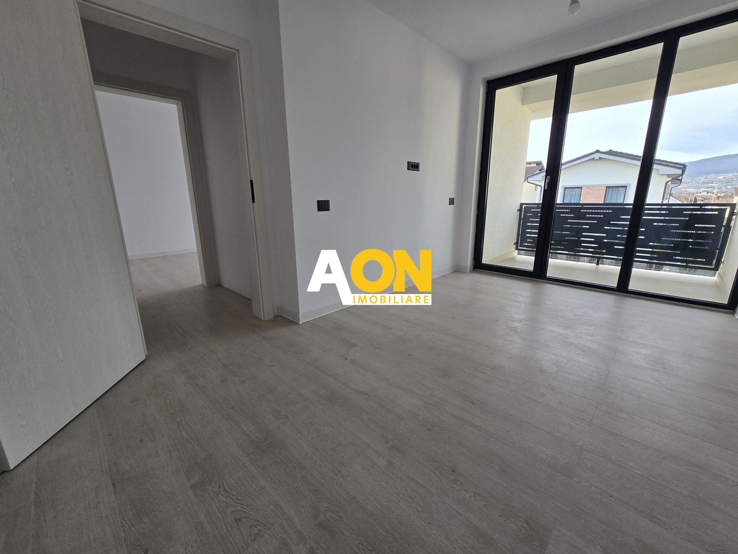 1/2 Duplex de Vânzare, 4 Camere, 350mp Teren, Zona Dealul Furcilor - Poză 7