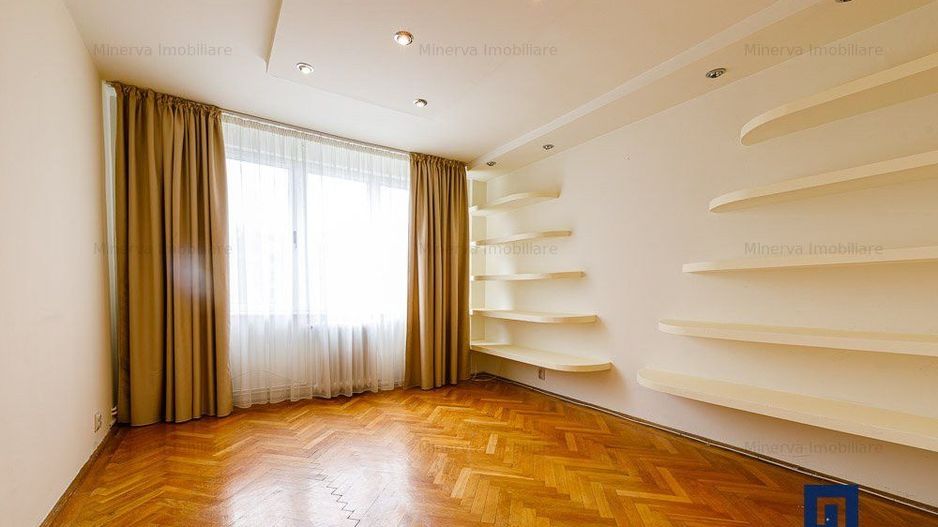 Apartament 4 camere | Punctele Cardinale, Bastion, Medicina | COMISION 0 - Poză 11