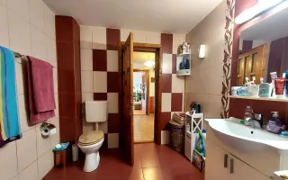 Vila Impresionanta în Deva–Construcție Solida 3 garaje inclus elevator - Poză 11
