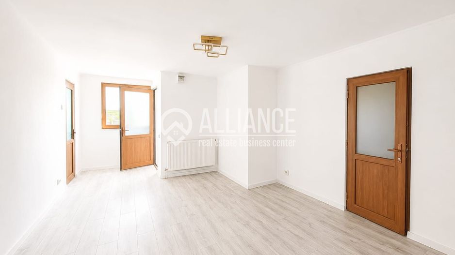 VALU LUI TRAIAN -Casa 6 Camere P+1+M 201 mp utili - Poză 9