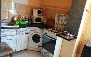 BRASADAS vinde garsoniera pe Ostrovului Bloc 2 etaj 2. - Poză 6