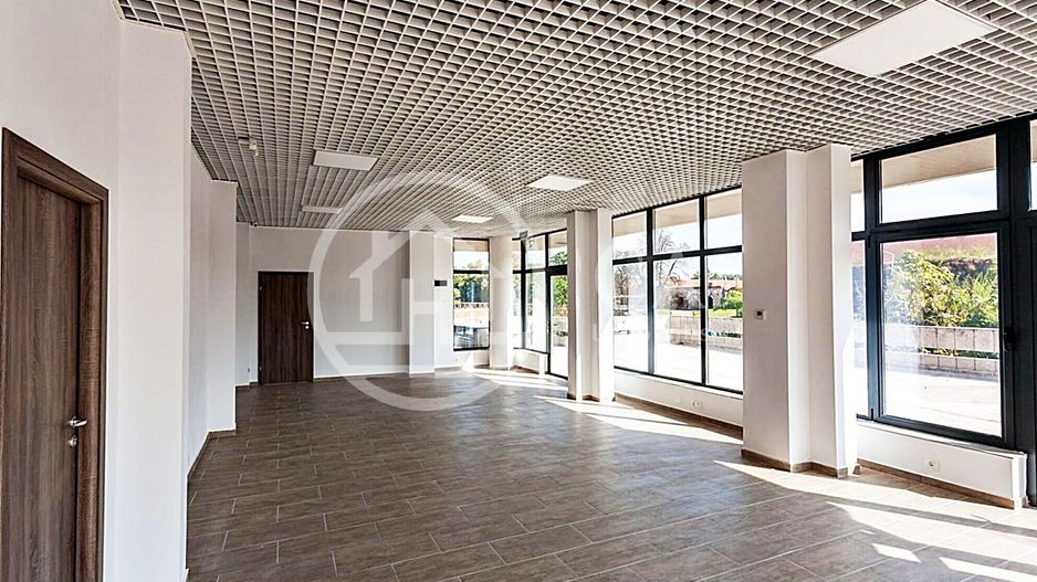 Spatiu comercial de inchiriat in zona Cetatii, Oradea - Poză 2