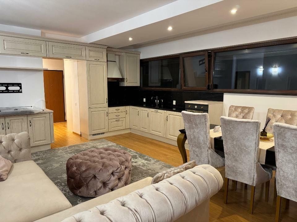 De vanzare  Apartament 3 cam mobilat utilat + parcare subterana Domenii sect1 - Poză 3