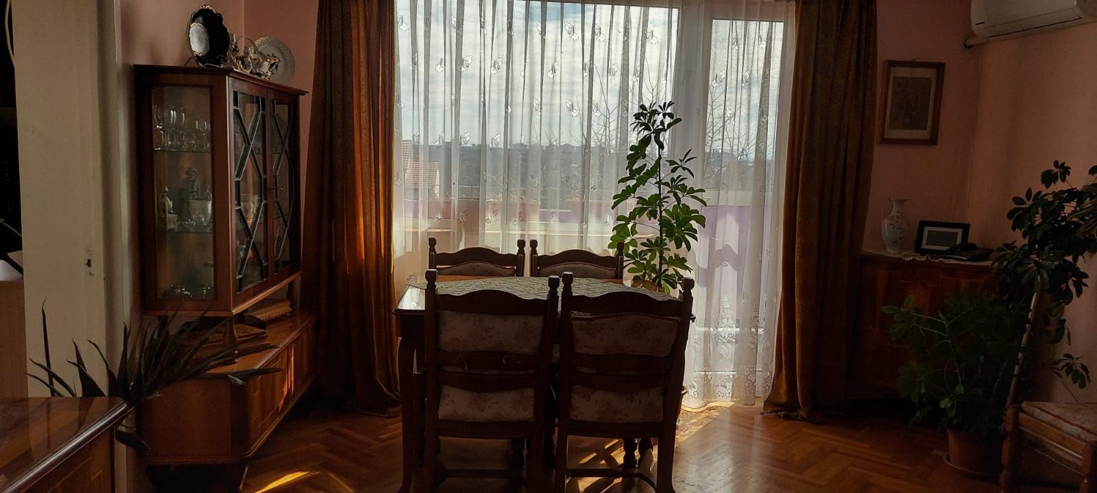 Ag EUROPA vinde ap 3 cam 90mp etaj 4 zona Closca. - Poză 4