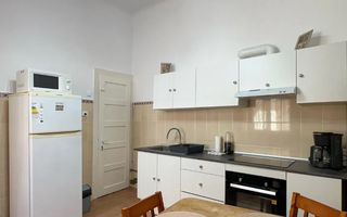 Apartament Modern De Inchiriat | Pet Friendly | Ultracentral | Terasa - Poză 3
