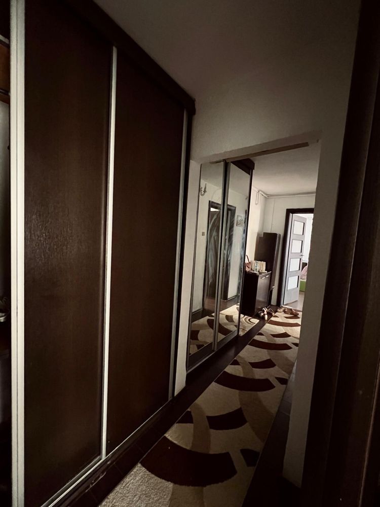 Apartament 2 camere Decebal, centrala proprie, parcare inclusa - Poză 6