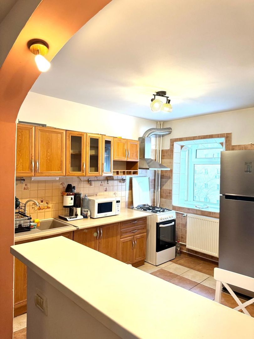 Apartament 3 camere de închiriat–Nerva Traian | Loc parcare | 2 băi - Poză 14