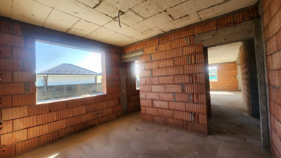 Casa noua de vanzare Smeura 185 K - Poză 4