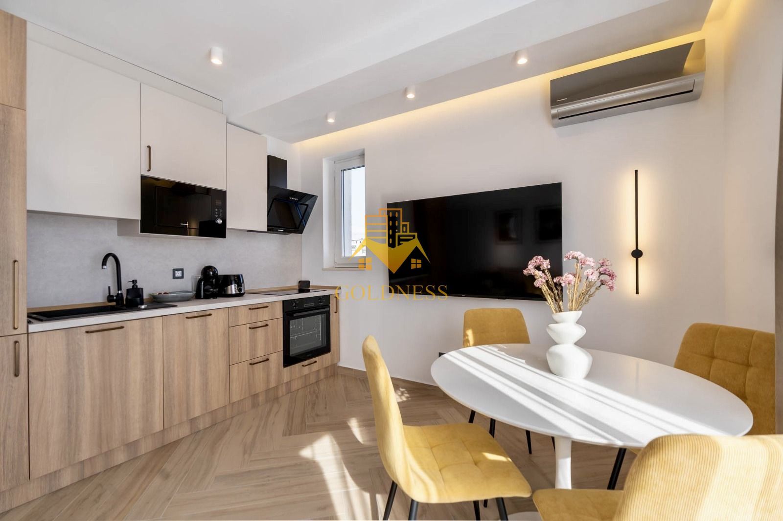 2 camere open space, Premium, Terasa 150 mp, Parcare, Intre Lacuri - Poză 9