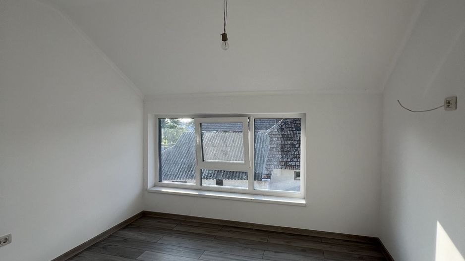 Vila Tip Duplex P+M spatioasa - pret bun - Poză 10