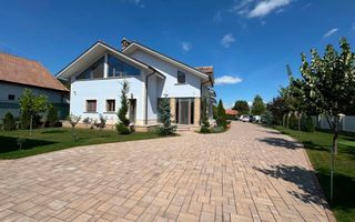 PROPRIETATE DEOSEBITĂ | 1.600 MP TEREN | 495 MP CASĂ | GARAJ 116 MP - Poză 1
