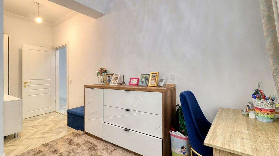 Parc Bazilescu-  4 camere + curte mare-  comision 0% - Poză 8