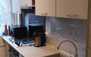 Inchiriere apartament 3 camere Piata Unirii - Poză 3