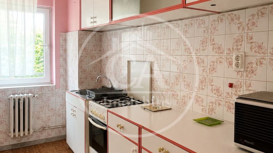 Apartament de închiriat cu 3 camere în zona centrală, Oradea - Poză 6
