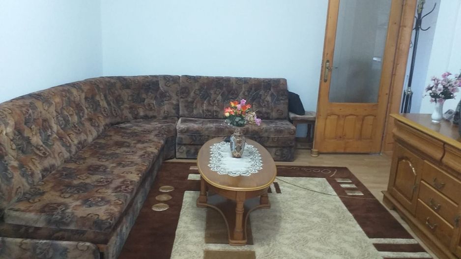 Vănd apartament, complet mobilat in Calafat - Poză 1