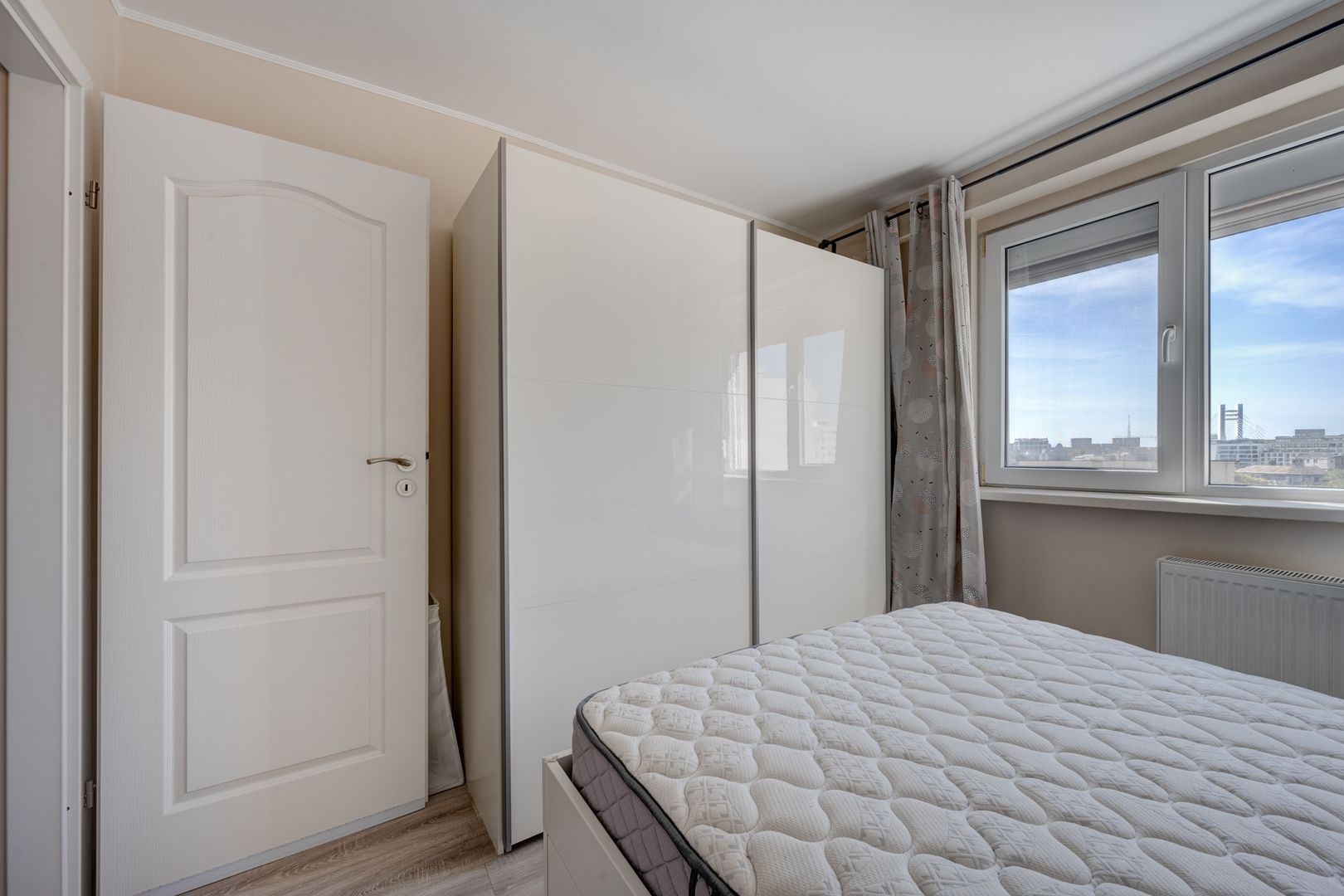 2 camere decomandat, Etaj 8, Veronica Micle – Piața Victoriei - Poză 3