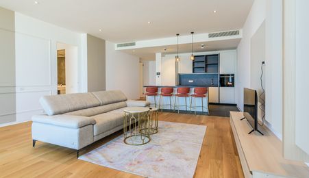 Apartament de lux cu vedere la mare în Mamaia