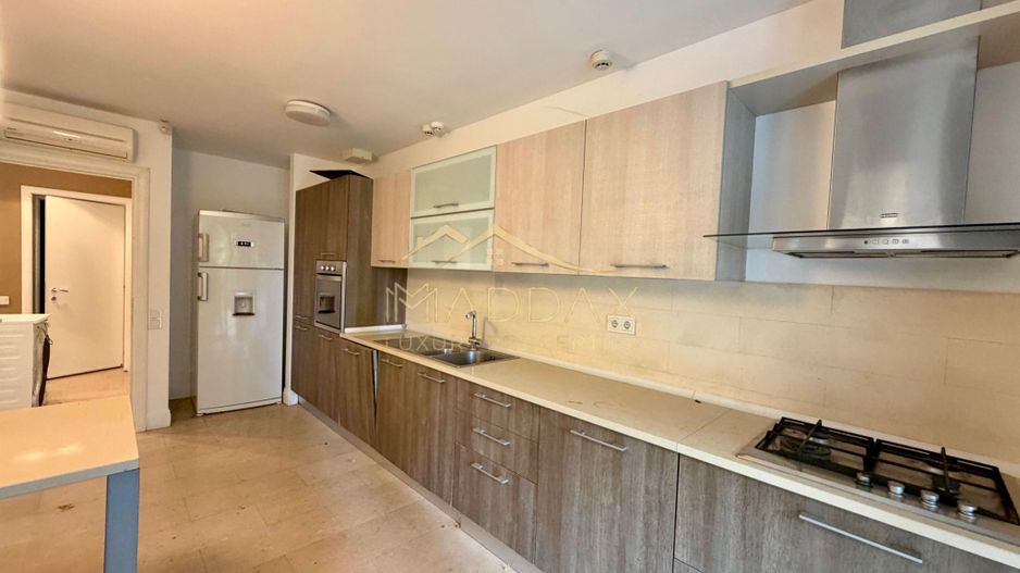 Vila cu 9 camere *900 teren* & piscina privata // Pipera - Poză 15