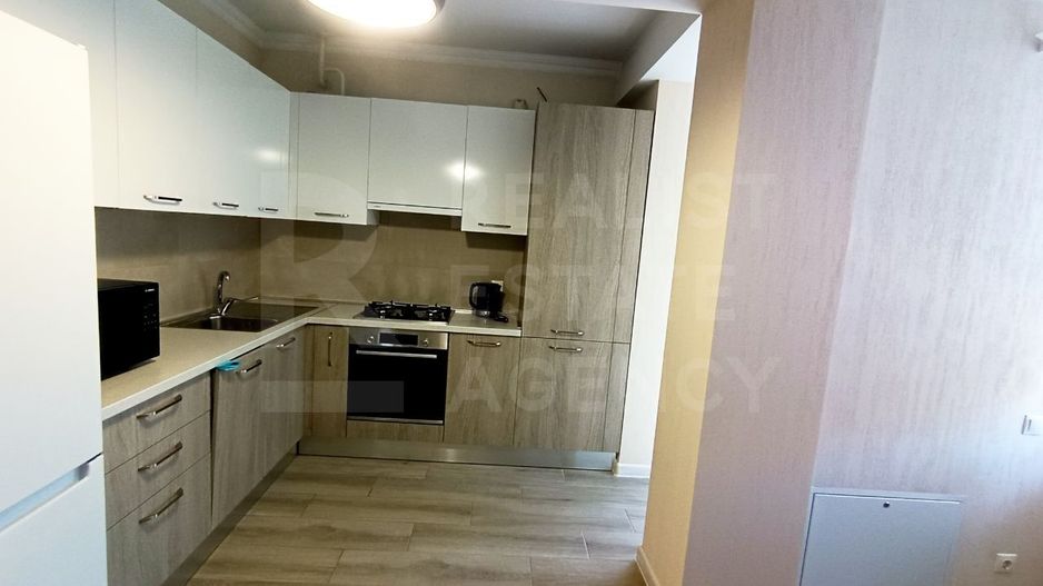 Chirie , apartament, 1 cameră + living, str. Vlaicu Pîrcalab, Centru. - Poză 6