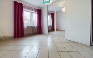 Apartament cu 3 camere în Alfa - Poză 6