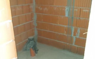 AZURA Imobiliare Pitesti - De Vanzare Casa Albota zona Luxor - Poză 11