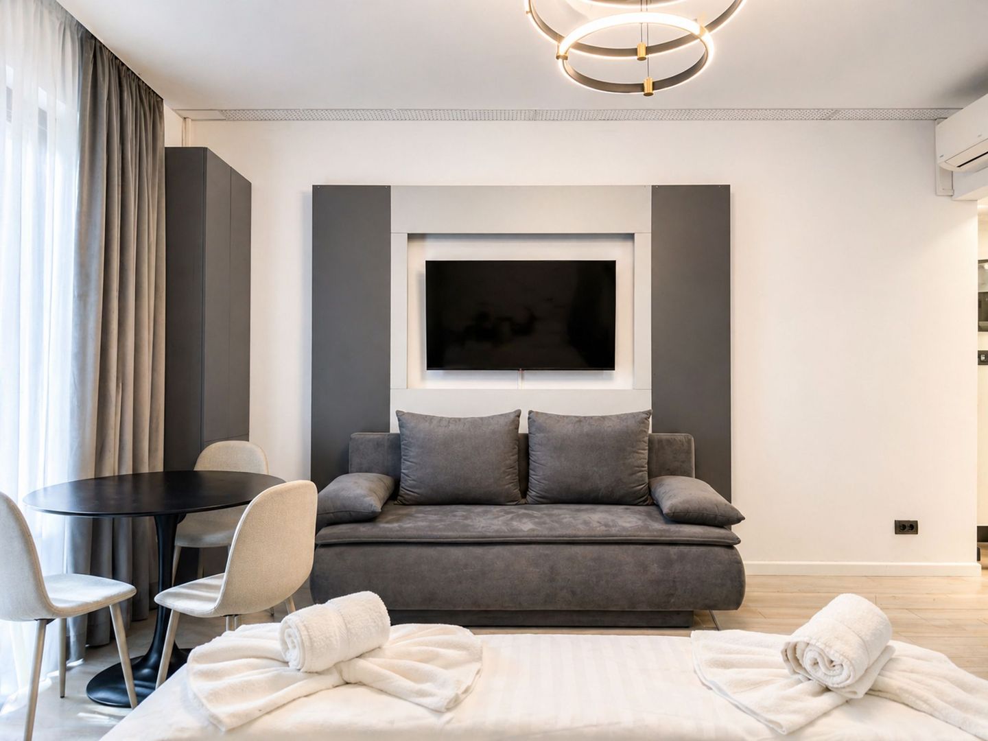 STUDIO |  SEA ON |  MOBILAT PREMIUM - Poză 8