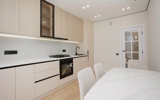 Vânzare, apartament - 46 mp, str. Regina Elisabeta, Durlești - Poză 3