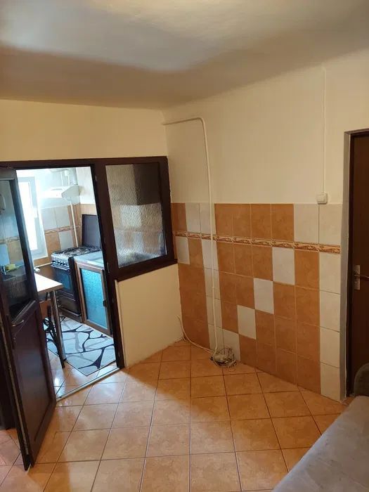 Apartament de închiriat în Brazda lui Novac, Craiova - Poză 8
