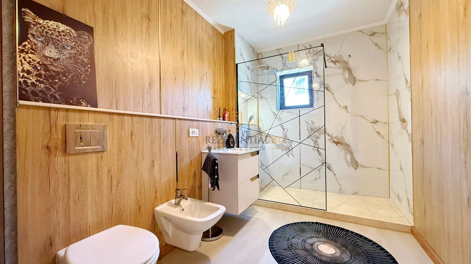 Vila mobilata si utilata, 6 camere, 3 bai, Teren 462 mp - Poză 23