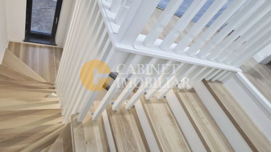 Vila 4 camere Cartier Rezidential Valea Lupului - Poză 2