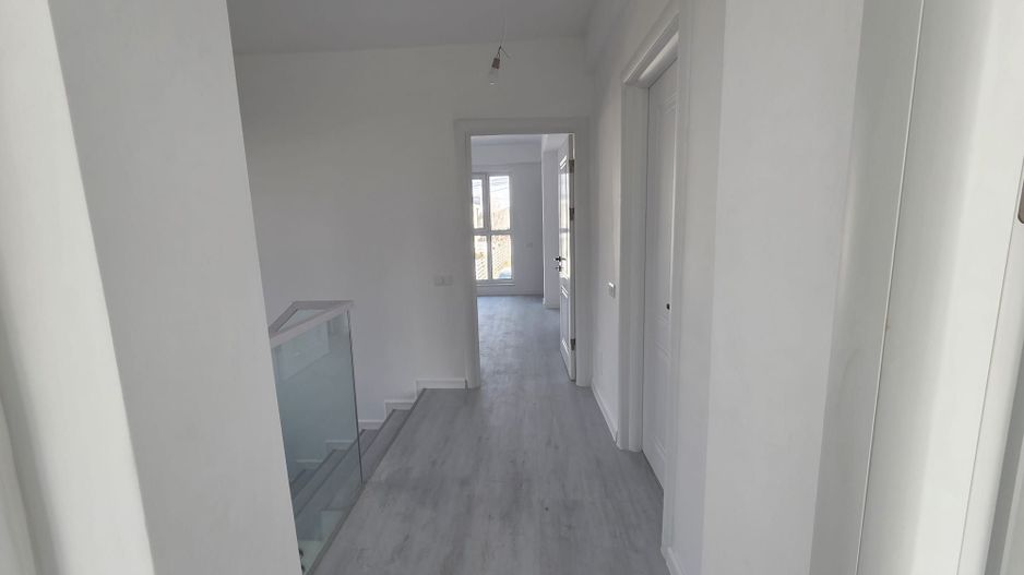 Vila moderna Liddl Tunari, TOATE UTILITATILE, 0% comision - Poză 17