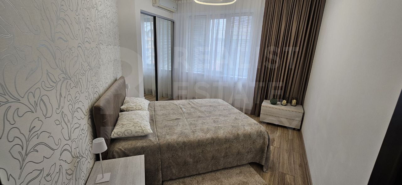 Chirie, apartament, 3 camere, str. Sfatul Ţării, Centru - Poză 1