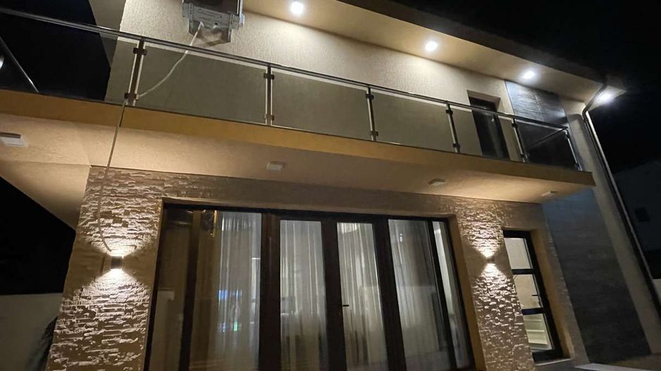 De vanzare casa deosebita, ultrafinisata, Bragadiru - Poză 1