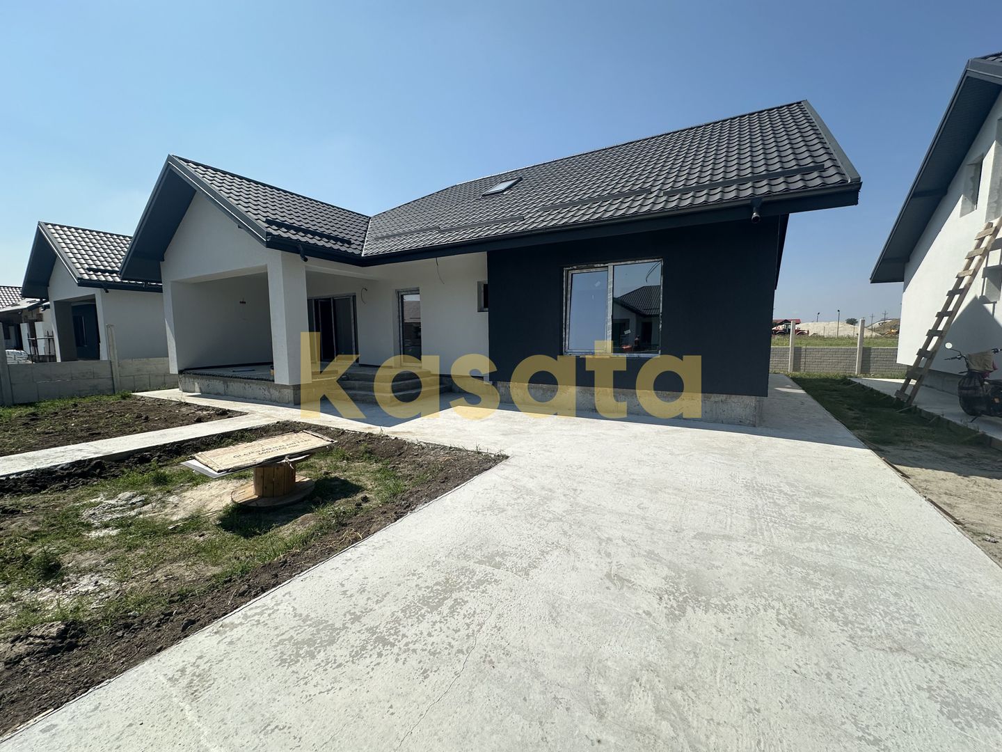 🏡 Casă pe parter de vânzare în Domnești | În construcție - Poză 1