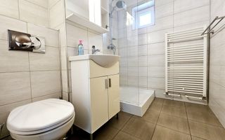 Apartament cu 2 camere decomandate, Cetate - M-uri cu vedere spre Parc - Poză 6