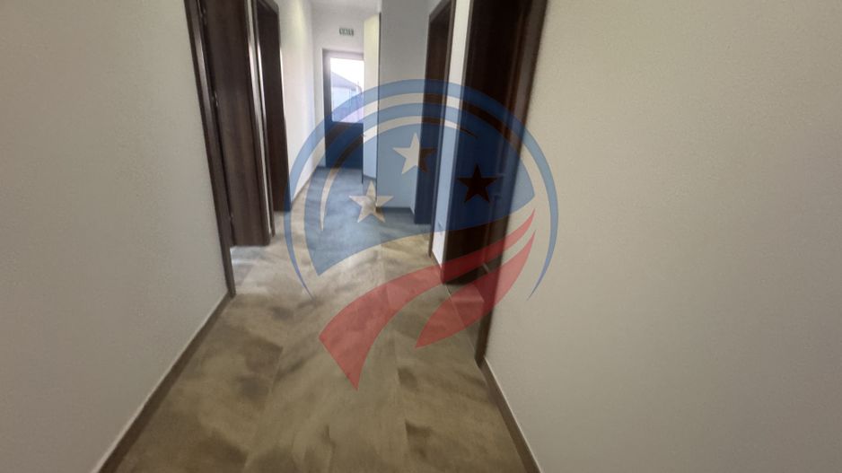 Spațiu de închiriat ultracentral – ideal pentru afacerea ta! - Poză 16