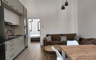 Vanzare | proprietate ultracentrala | studio + ap.2 camere | Oradea - Poză 14