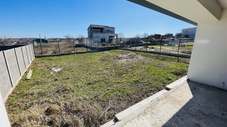 Casa P semifinisata ï¿½n comuna Paleu - Poză 3