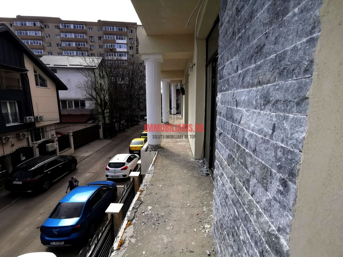 Ozana-Metrou 1 Decembrie 1918 - Casa P+2+M - Prima Inchiriere - Poză 16