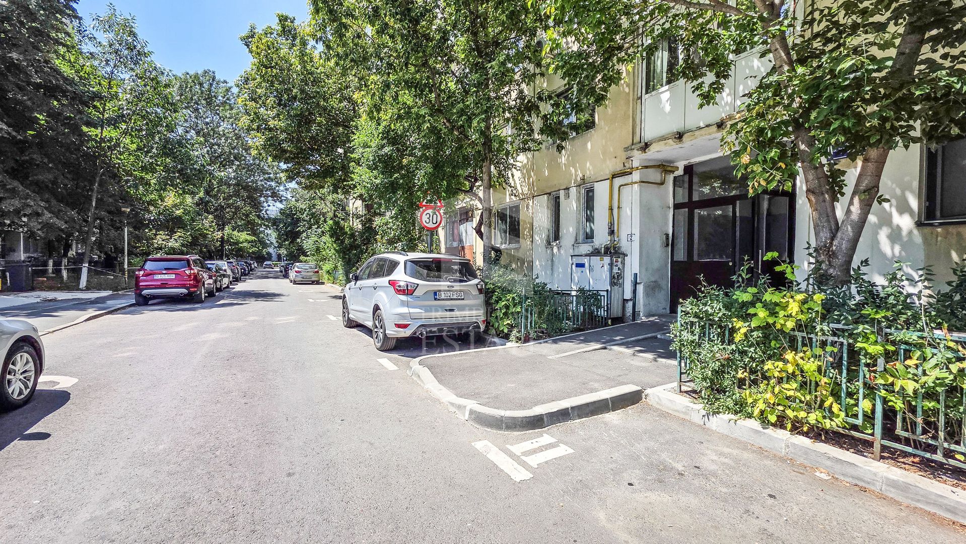 De inchiriat Apartament 2 Camere – Strada Iedului nr. 2 - Poză 18