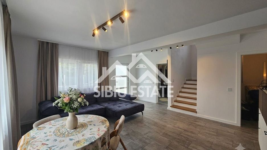 Casa individuala 5 camere, dormitor la parter - Poză 16