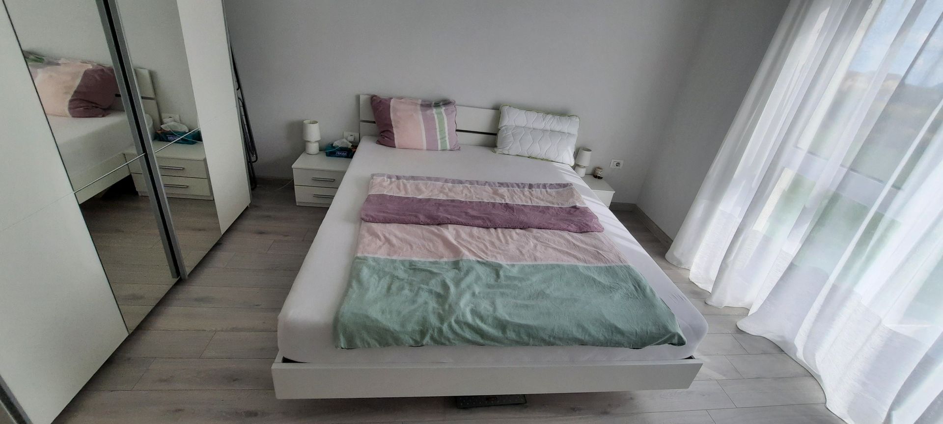 Apartament cu 2 camere si  2 locuri de parcare - Poză 7