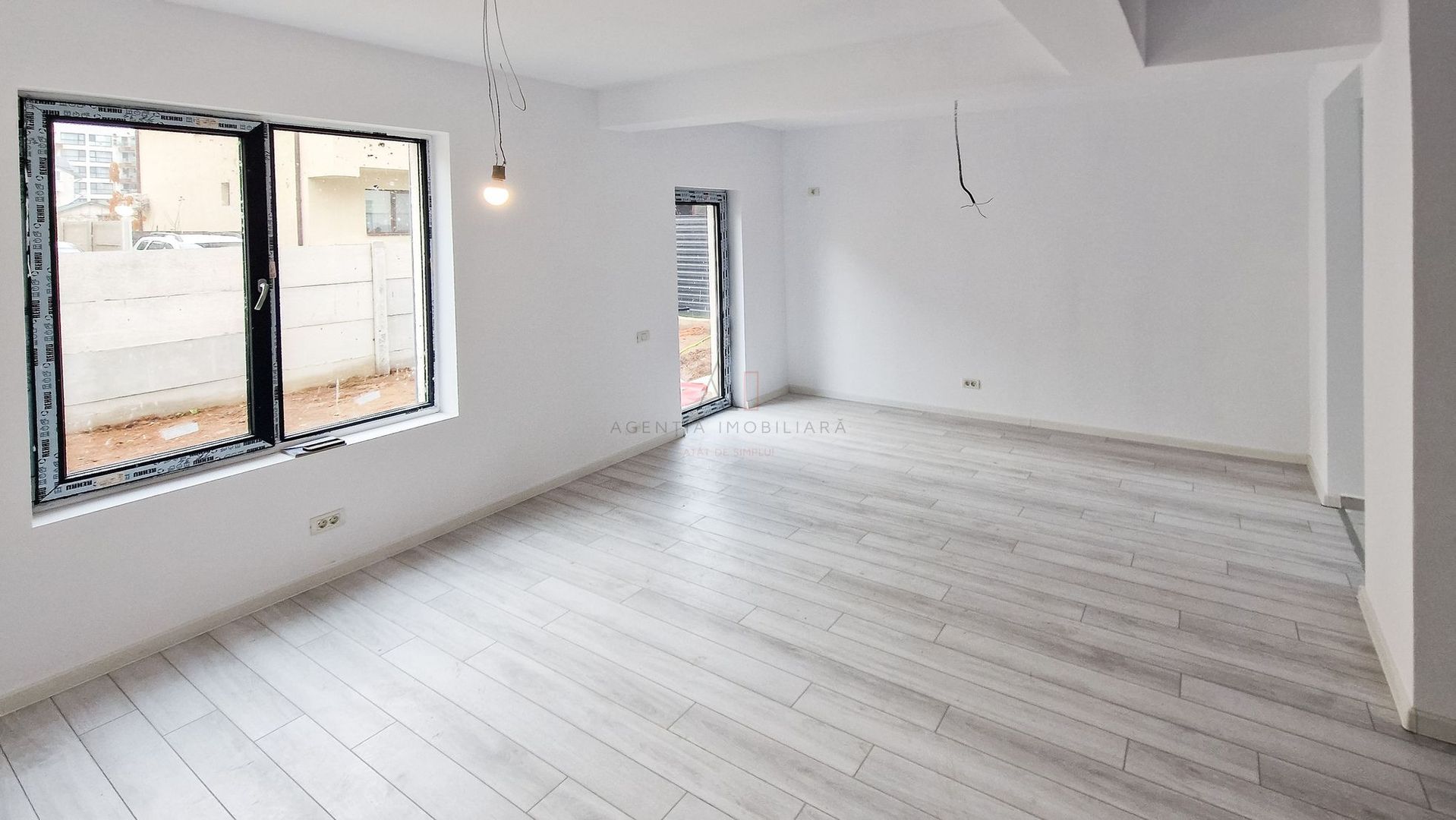 Casa 3 camere I 2 bai I 2 parcari I Comision 0 - Poză 2