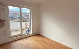 Apartament de vanzare/ Zona Terra / Floresti - Poză 4