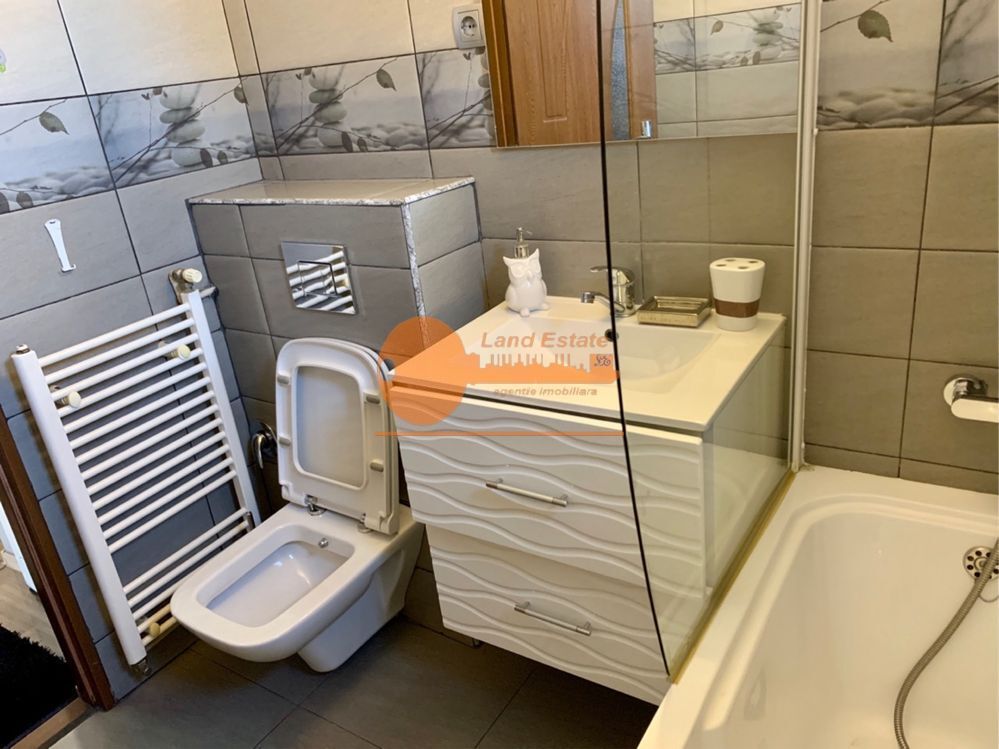 Apartament cu 3 camere in zona Uverturi -Gorjului (Centrala Proprie) - Poză 5