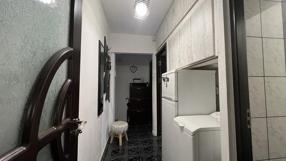 KM 4-5 - Apartament cu 3 camere situat la etajul 3 - Poză 13