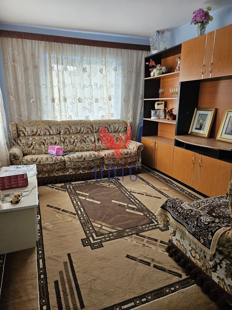 Casa de vanzare – Ocazie unica pentru investitie Malu Mare - Poză 1