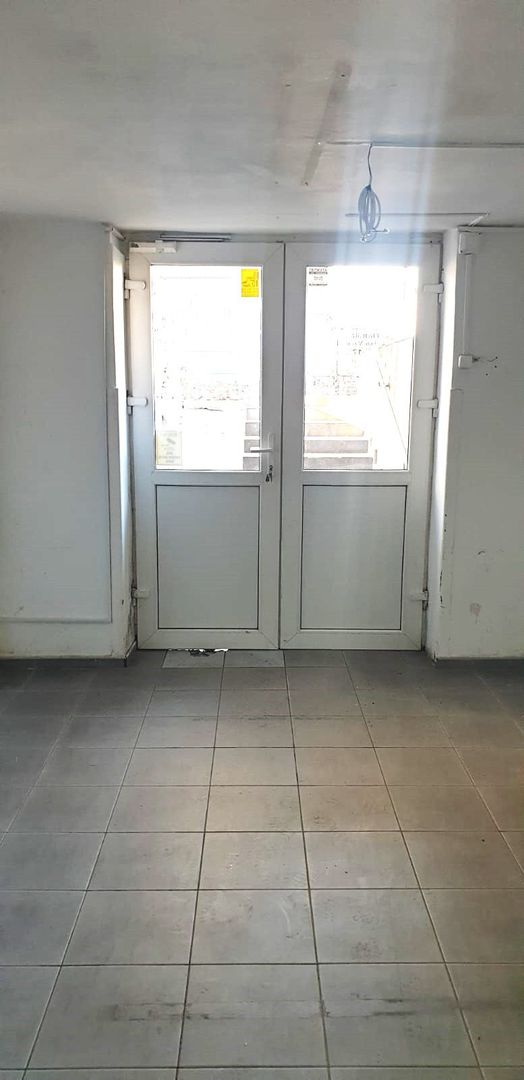 CAZARE MUNCITORI BARTOLOMEU 25 lei/pers./zi - Poză 7